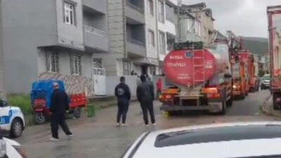 Bursa'nın Orhangazi ilçesinde bir apartmanın en üst katında bulunan dairede