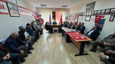 Bursa’nın Orhangazi ilçesinde Kurban Bayramı dolayısıyla düzenlenen bayramlaşma programında şehit