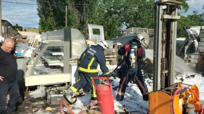 Yalova'da Kirazlı Sanayi Sitesi içerisinde bulunan bir hurdalık alanda çıkan