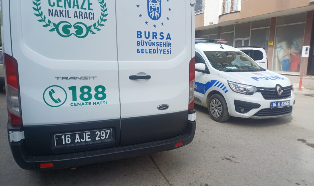 Bursa'nın Orhangazi ilçesinde meydana gelen olayda annesi tarafından odasında hareketsiz
