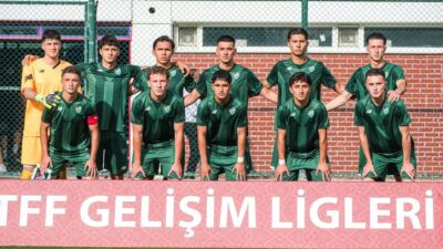 U19 Gelişim Ligi Finalleri'nde mücadele eden Bursaspor U19 Takımı, gruptaki