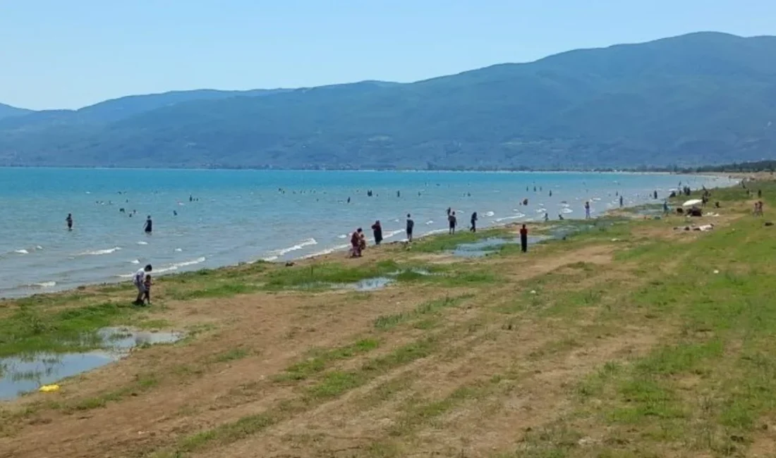 Orhangazi'de yeni haftayla birlikte yaz sıcaklıkları etkisini artırıyor. Meteoroloji tahminlerine