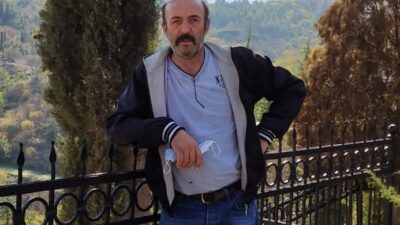 Orhangazi’de uzun yıllar camcılık mesleğini sürdüren ve ilçenin sevilen esnafları