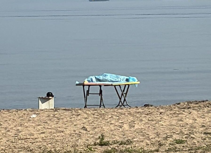 Yalova'da sahil bandında 9 yaşında olduğu tahmin edilen erkek çocuğun