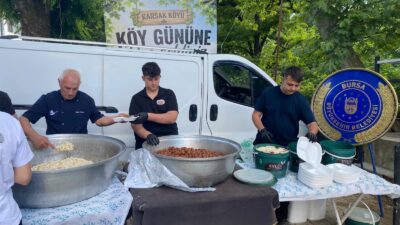 Bursa'nın Orhangazi ilçesine bağlı Karsak Mahallesi'nde düzenlenen "Köy Günü Etkinliği",