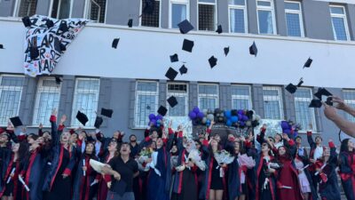 Orhangazi Çok Programlı Anadolu Lisesi, düzenlediği görkemli bir törenle son