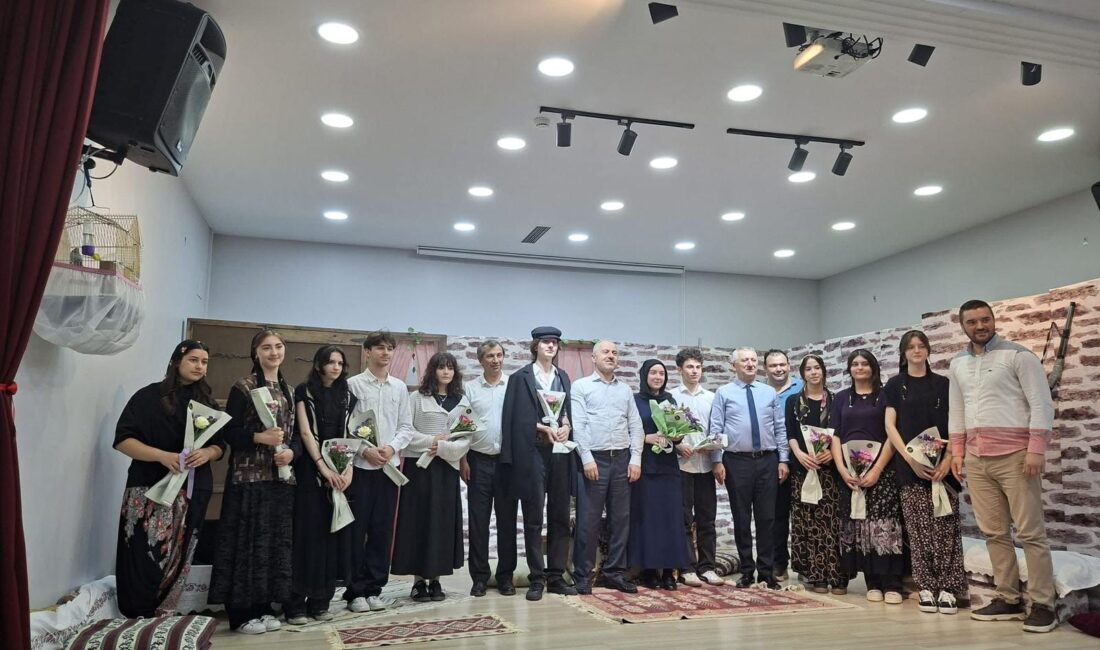Orhangazi Fen Lisesi, kültür ve sanat etkinlikleri kapsamında Turgut Özakman’ın