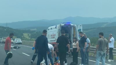 Yalova - Bursa yolu süpürgelik mevkiinde meydana gelen trafik kazasında