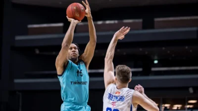 TOFAŞ, 2026-2027 sezonu kadro yapılanması kapsamında forvet rotasyonunu Tre'Shawn Thurman