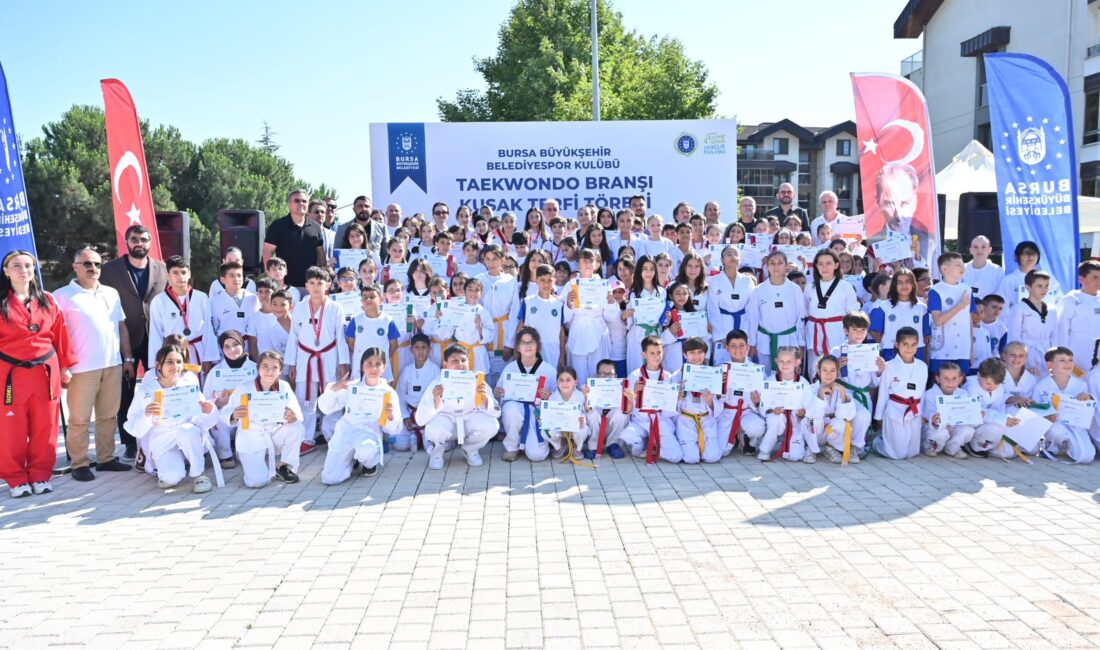Bursa Büyükşehir Belediyespor Kulübü tarafından düzenlenen ‘Taekwondo Kuşak Terfi Töreni’nde,