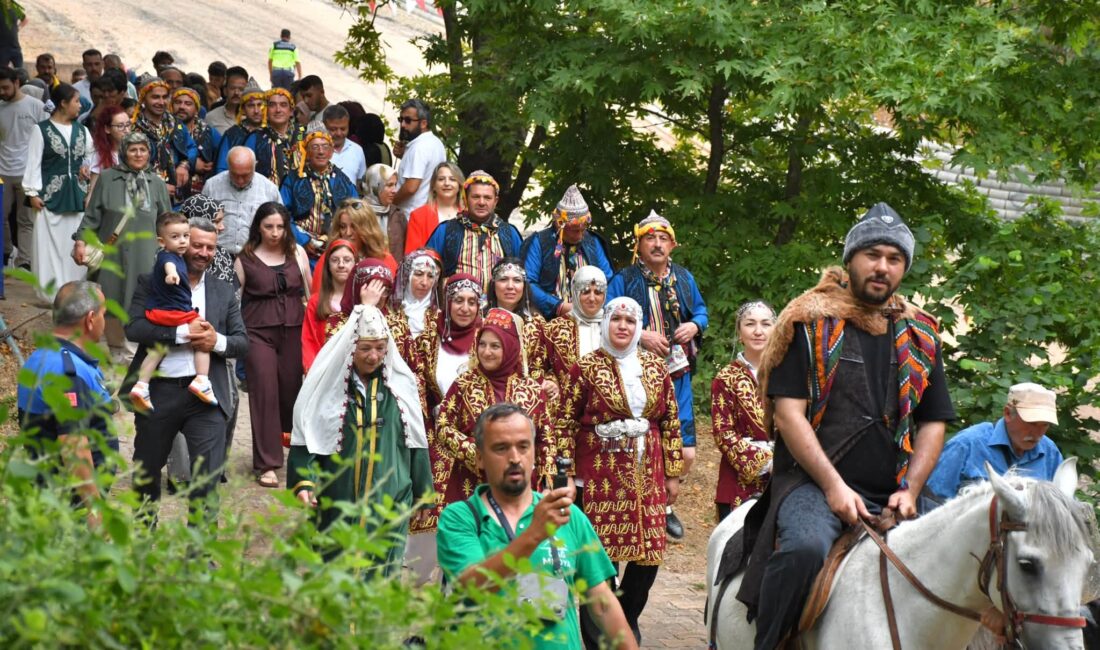  Osmanlı Devleti'nin ilk başkenti olan Bursa'nın Yenişehir ilçesinde  700 yıllık