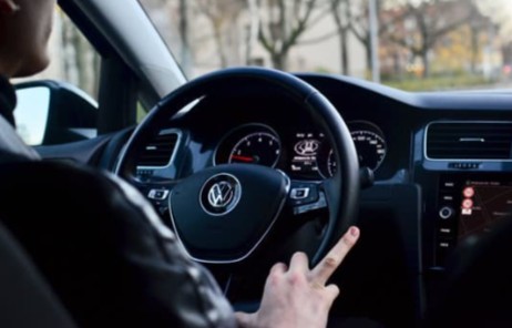 Almanya'nın önde gelen otomotiv temsilcisi Volkswagen Grubu, maliyetleri sağlamak ve