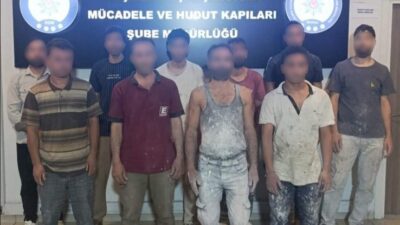 Bursa'nın Nilüfer ilçesinde göçmen kaçakçılığıyla mücadele kapsamında düzenlenen operasyonda, kaçak