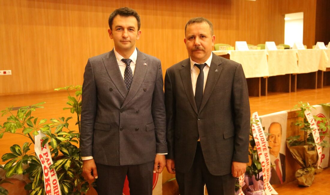 Bursa'nın Orhangazi ilçesinde Milliyetçi Hareket Partisi Orhangazi İlçe Başkanlığı'nın 15.