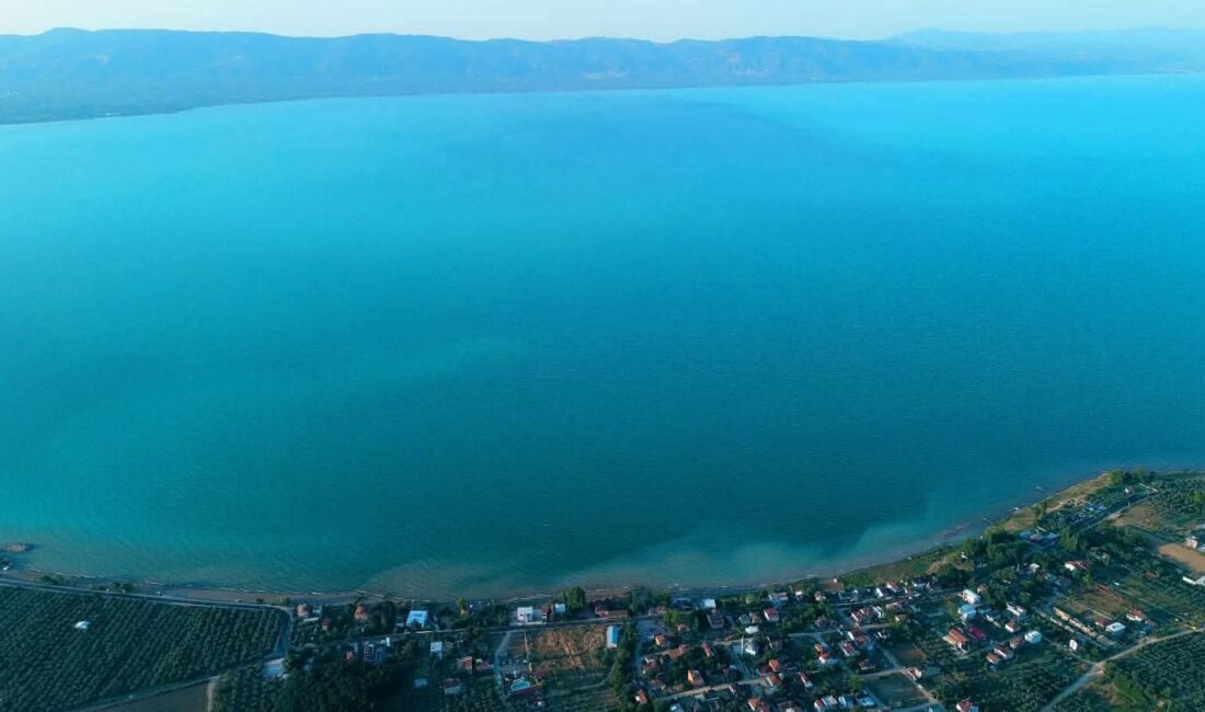 Bursa'nın İznik ve Orhangazi ilçeleri arasında yer alan, Türkiye'nin beşinci,