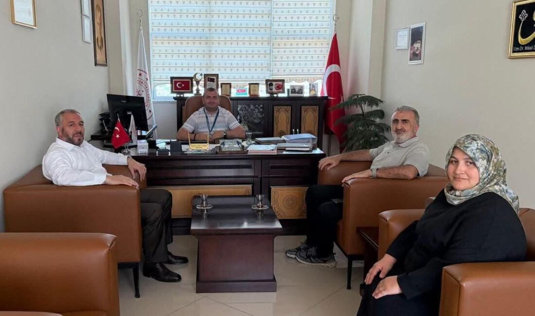 Bursa'nın Orhangazi ilçesinde, hastalara ve hasta yakınlarına manevi destek sağlamak