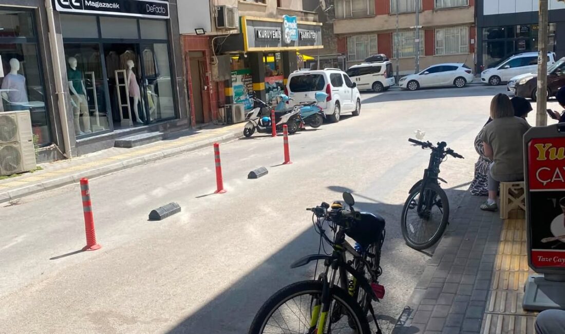 Bursa'nın Orhangazi ilçesinde sık sık trafik kazalarının meydana geldiği Orhanbey