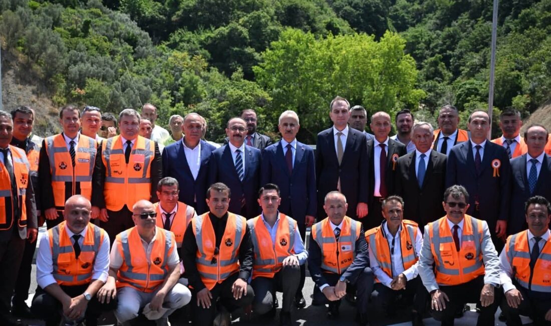 Yalova'nın ulaşım altyapısını güçlendirecek önemli projelerden biri olan Yalova-Armutlu Yolu,