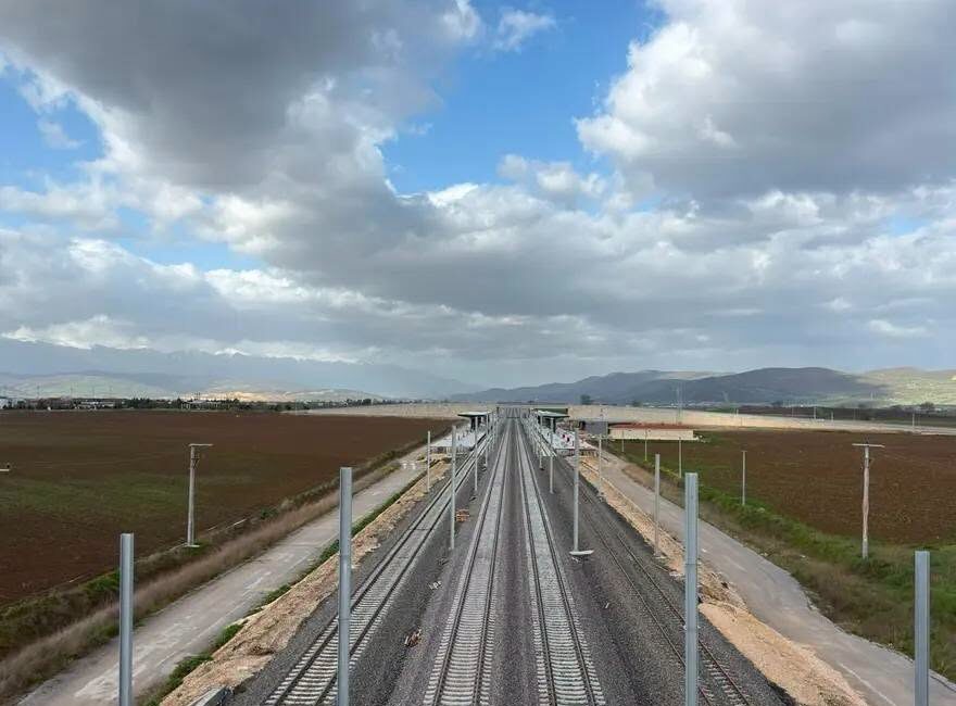 Ulaştırma ve Altyapı Bakanı Abdulkadir Uraloğlu, Bandırma–Bursa–Yenişehir–Osmaneli Hızlı Tren Projesi'nin