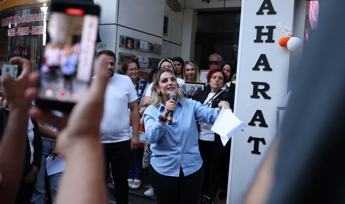 CHP'de alınan mutlak butlan kararı sonrasında ülke genelinde başlayan ayrılık