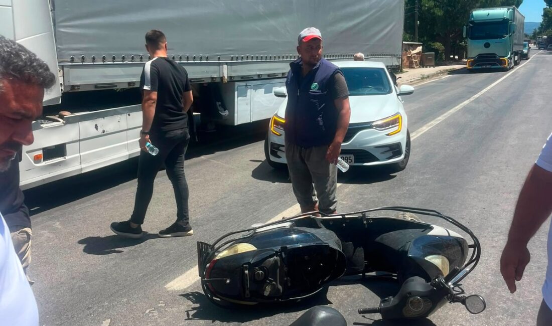 Bursa'da, Orhangazi - İznik yolu üzerinde meydana gelen trafik kazasında
