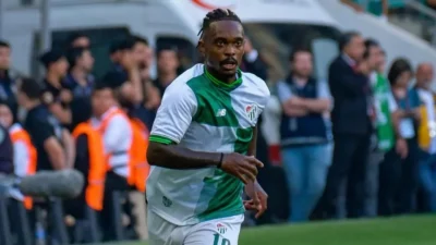 Bursaspor'un deneyimli oyuncusu Lincoln Henrique, yeşil-beyazlı taraftarların sezonun ilk maçında