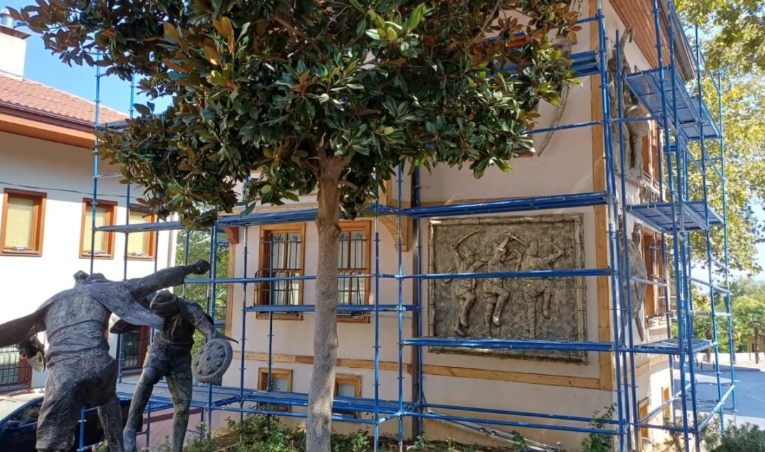 Bursa'nın Yıldırım ilçesinde Setbaşı'nda bulunan Kılıç Kalkan Evi, gerçekleştirilecek güçlendirme