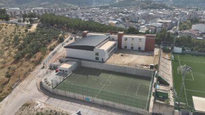 Bursa Büyükşehir Belediyesi Başkan Vekili Şahin Biba, Osmangazi ilçesinde yapımı