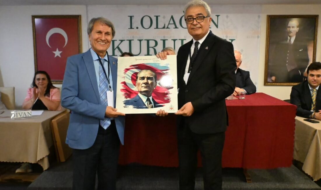 Kutlu Parti, Genel Başkanlığını Prof. Dr. Yusuf Halaçoğlu'nun yaptığı 1.
