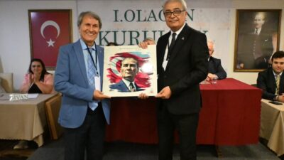 Kutlu Parti, Genel Başkanlığını Prof. Dr. Yusuf Halaçoğlu'nun yaptığı 1.