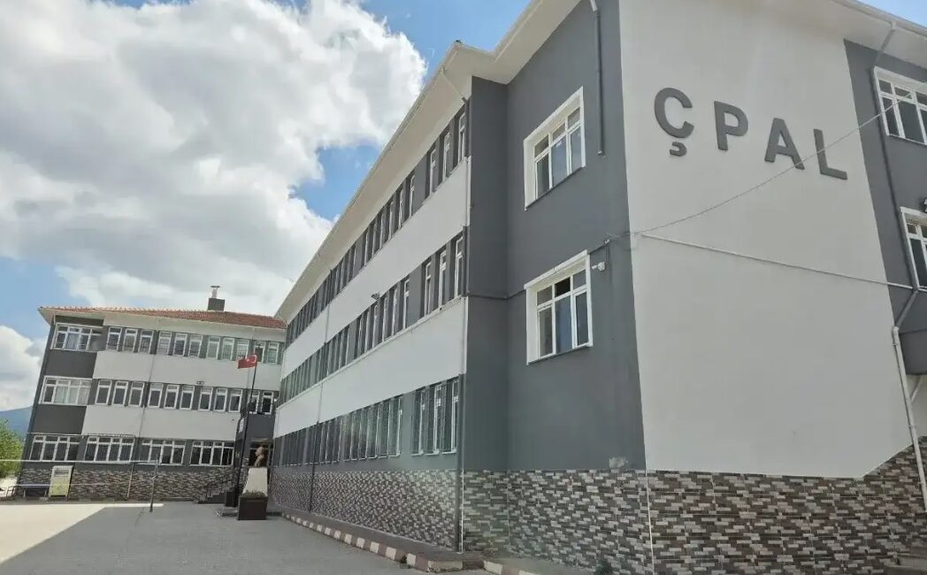 Orhangazi’nin köklü eğitim kurumlarından Orhangazi Çok Programlı Anadolu Lisesi’nin adı