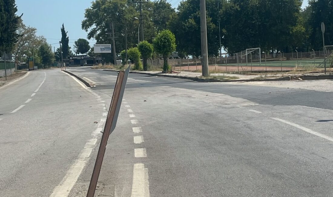Bursa'nın Orhangazi ilçesinde İznik Gölü yolu üzerinde bulunan ve hasar