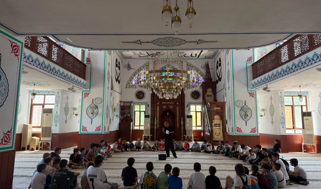 Diyanet İşleri Başkanlığı tarafından İl ve İlçe Müftülükleri aracılığıyla yaz