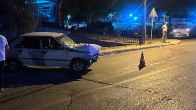 Bursa'nın Orhangazi ilçesinde meydana gelen trafik kazasında kontrolden çıkan otomobil