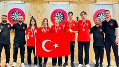 Avusturya'da düzenlenen Uluslararası Dart Open Turnuvası'nda Türkiye Milli Dart Takımı