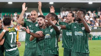 Bursaspor, ligin 5. hafta karşılaşmasında evinde İstanbulspor'u konuk edecek. Karşılaşma,