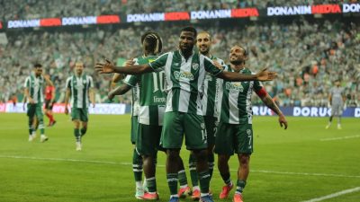 Bursaspor’un Golcüsüne Milli Davet! Bursaspor'un sezon başında kadrosuna kattığı Nijeryalı golcü Kelechi Iheanacho, Nijerya