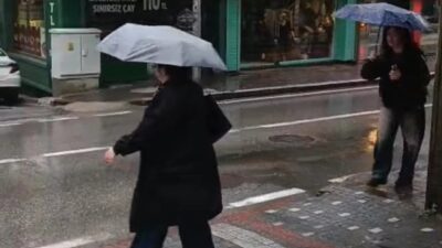 Bursa'da dün ve bugün etkili olan sağanak yağışlarda tarihi Yeşil
