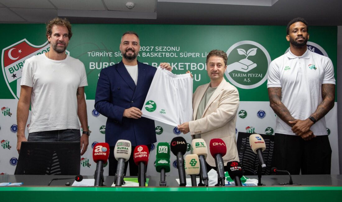 Bursa Büyükşehir Belediyesi, BESAŞ ve BURFAŞ aracılığıyla Bursaspor’a verdiği sponsorluk