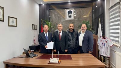 Orhangazi Mesleki ve Teknik Anadolu Lisesinde yürütülen yenilenme çalışmaları kapsamında