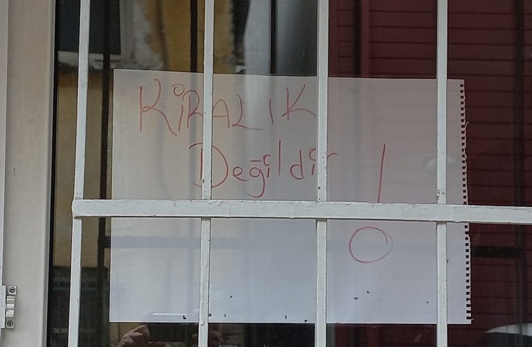 Tüm Emlak Danışmanları Birliği  Orhangazi İlçe Başkanı Funda Kezban Yılmaz,