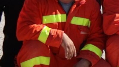 Bursa Mahalle Afet Gönüllüleri Derneği üyelerinden Ümüt Bayatlı, çalıştığı iş