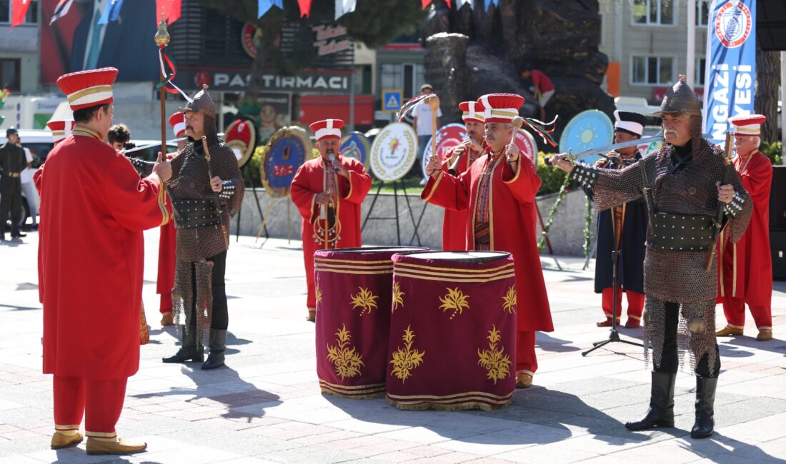 BURSA’nın Orhangazi ilçesinin düşman işgalinden kurtuluşunun 104. yıl dönümü, düzenlenen