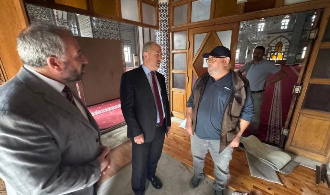 Gazi Orhanbey Camii Tadilatında Sona Doğru Bursa’nın Orhangazi ilçesinde Gazi Orhanbey Camii’nde sürdürülen tadilat çalışmalarında sona