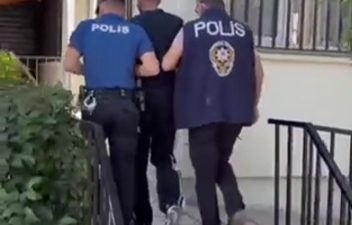 Bursa’nın İznik ilçesinde polis ekiplerinin aranan şahıslara yönelik yürüttüğü çalışmalar