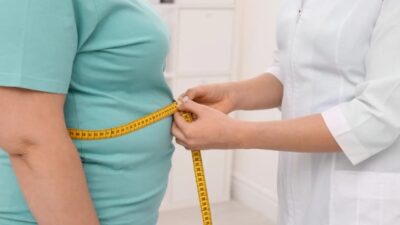 Son dönemde popülerleşen zayıflama iğneleri obezite tedavisini yeniden gündeme taşırken,