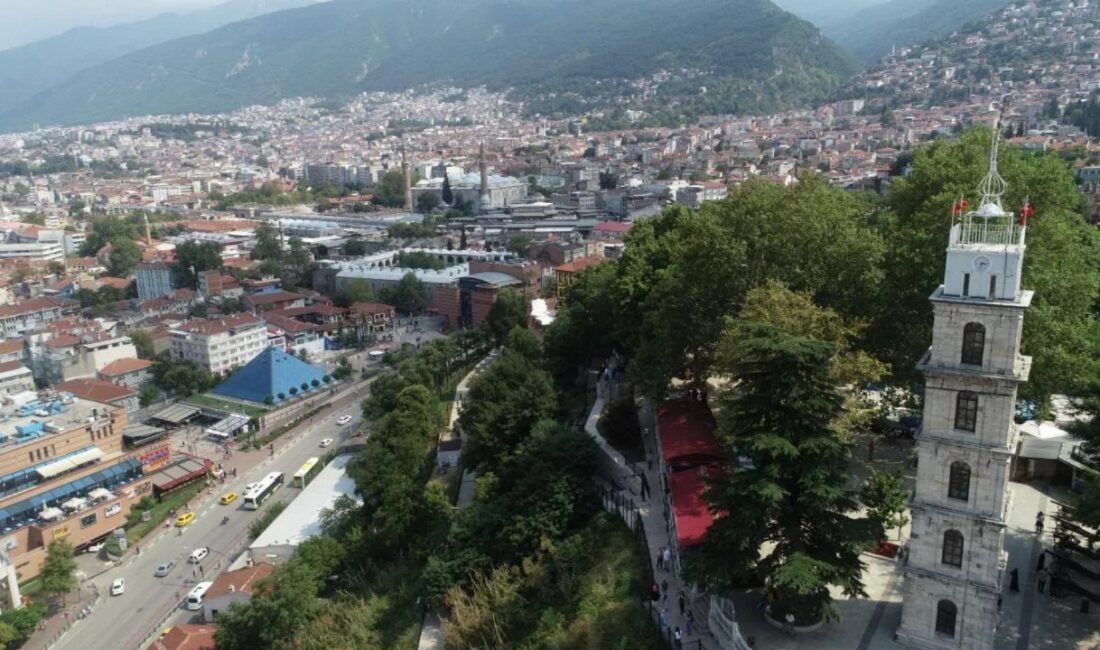 Osmanlı Devleti'nin bağımsızlık simgelerinden biri olan ve ilk kez Bursa'da