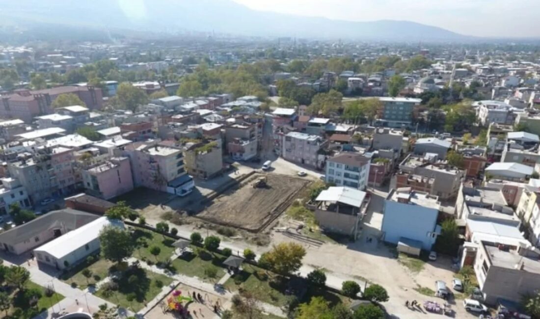 Bursa'nın Gürsu ilçesinde ailevi sorunlar yaşayan ve eşinin evi terk