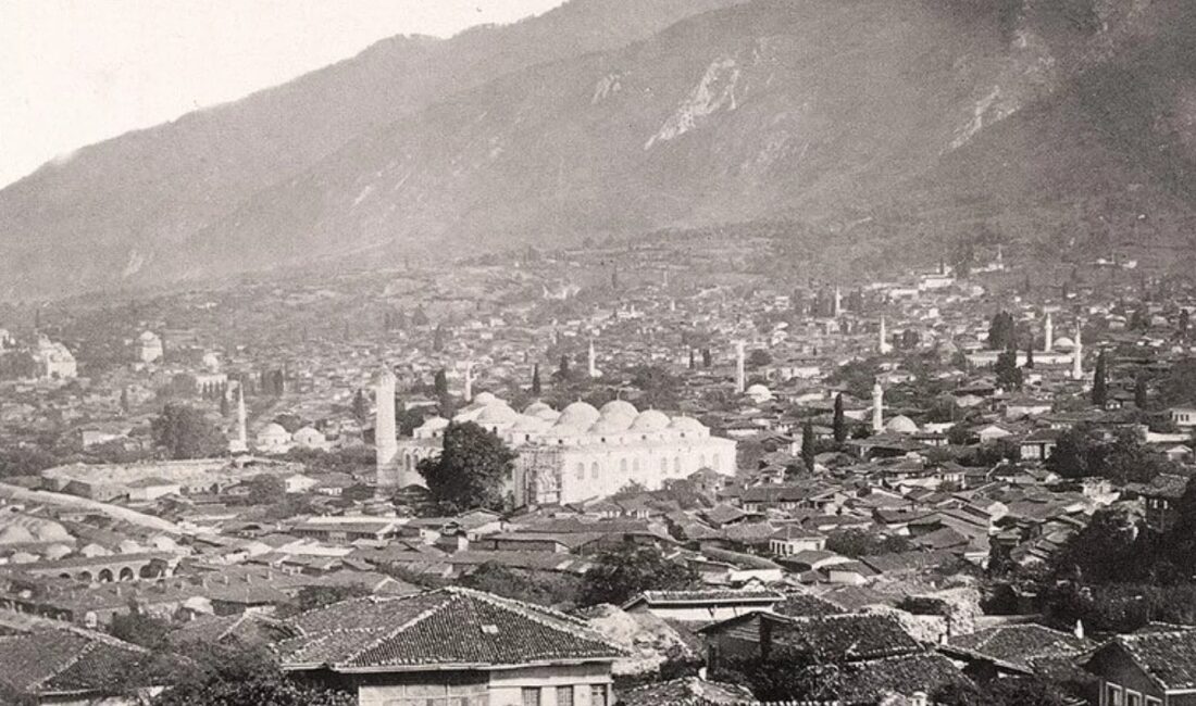 Bursa'nın bazı ilçeleri bugün kullandıkları isimleri Cumhuriyet döneminde alırken, bazıları