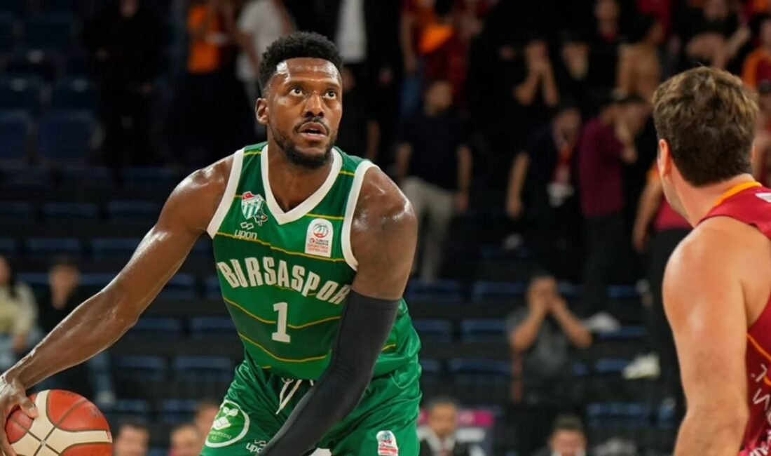 Bursaspor Basketbol, ligin 3. haftasında deplasmanda Galatasaray MCT Technic'i 93-88